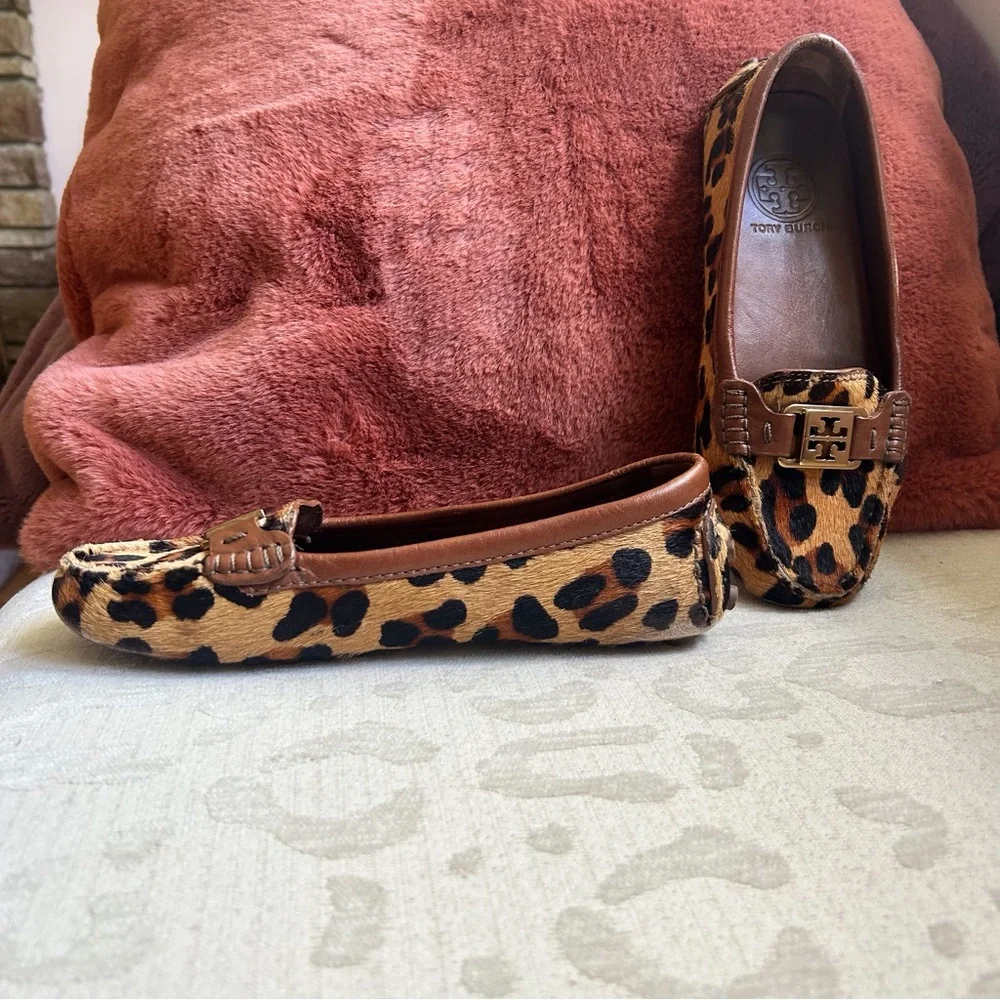 Tory Burch Kendrick Leopard Driver Loafer size 6
